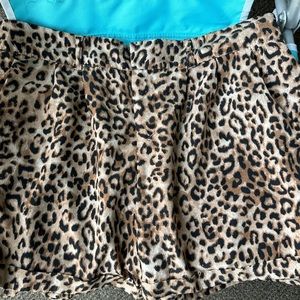 Torrid size 1 shorts sold together